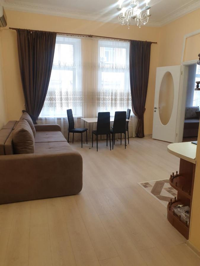 Апартаменты В Центре Одессы Odessa Exterior foto